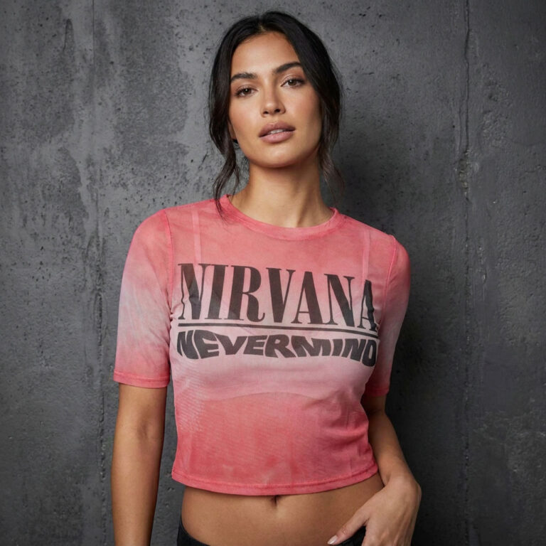 Nirvana Ladies Mesh Crop Top: Nevermind Wavy Logo Pink T-Shirt