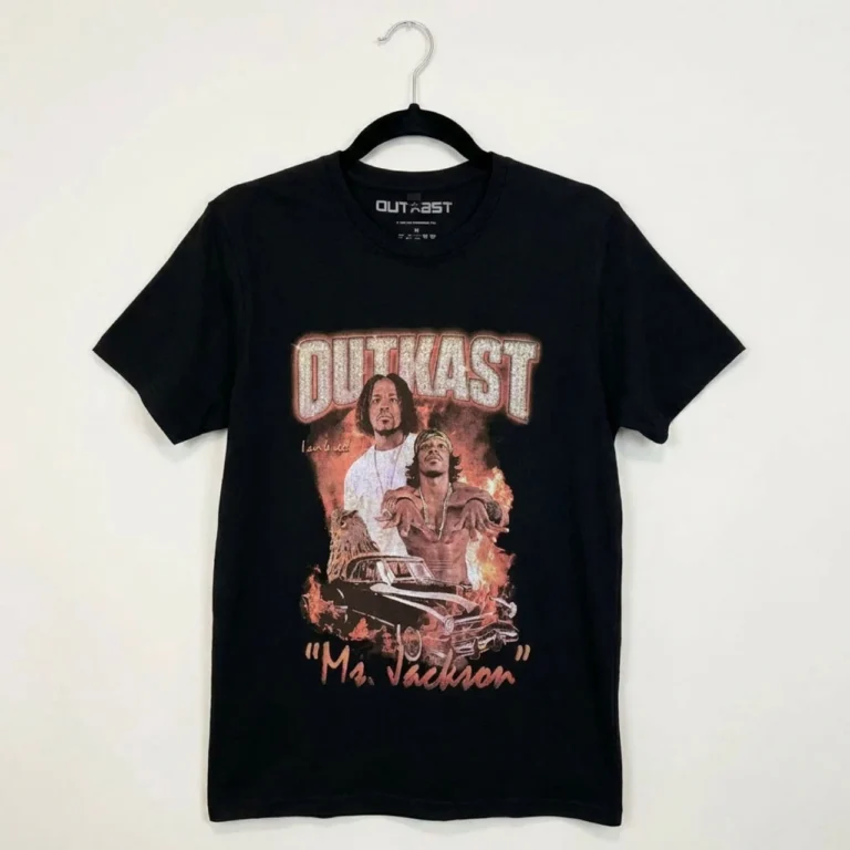Outkast Unisex Premium Carbon T-Shirt: Ms. Jackson Black T-Shirt