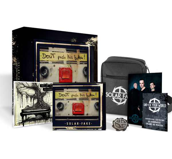 Solar Fake – DON’T PUSH THIS BUTTON! (LIMITED FAN BOX 3CD) Compact Disc – 3 CD Box Set